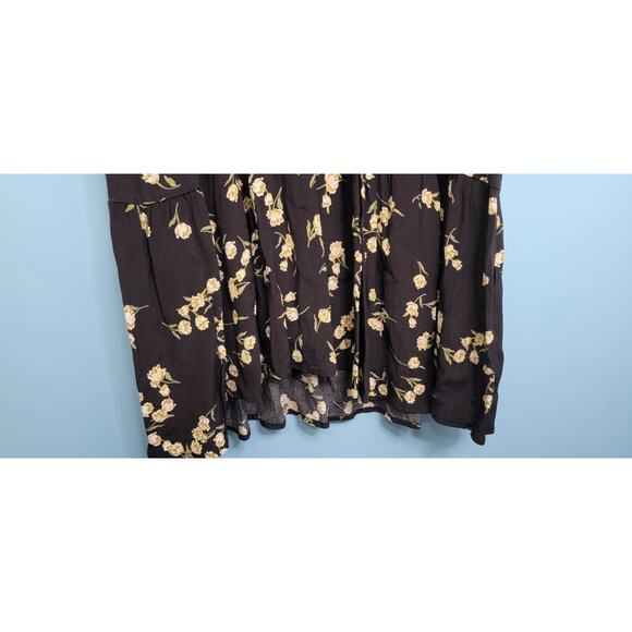 Flynn Skye Small Elsie Midi Dress Black White V Neck Hourglass Puff Sleeves NWOT - Picture 6 of 8